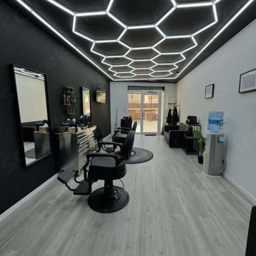 دکور آرایشگاه مردانه